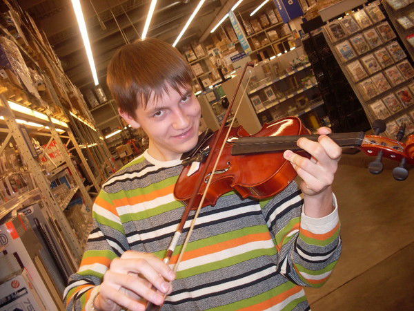 Олег Коновалов