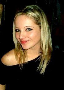 Юля Хренова