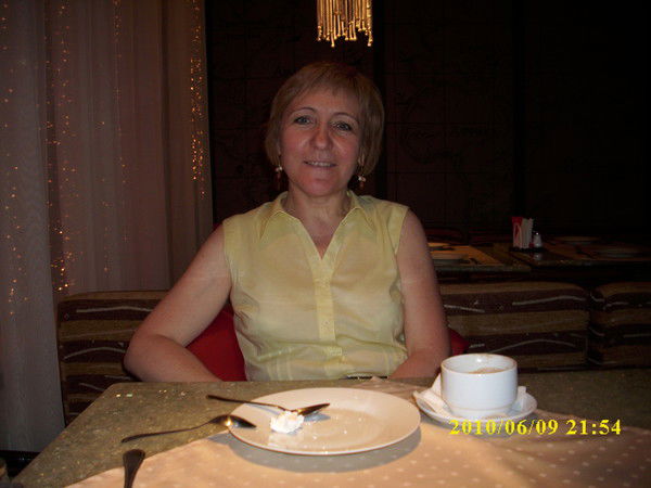 Нелли Халезина