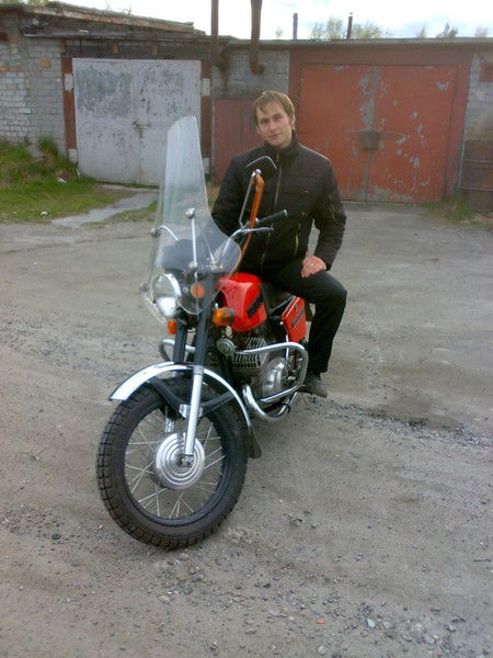 Александер Тугушев