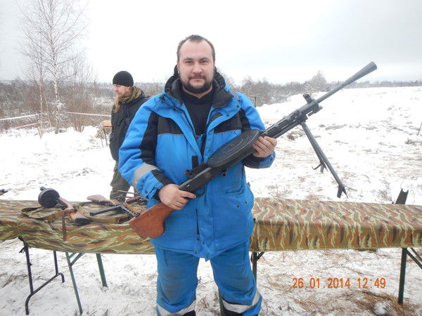 Александр Савельев