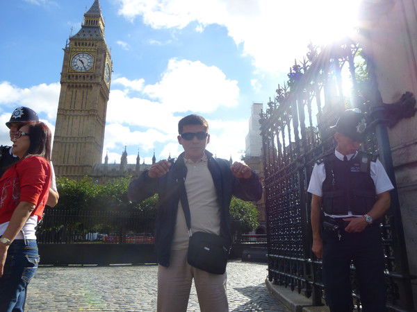 Асылбек Санбаев