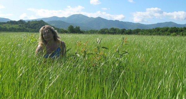 Нина Попова