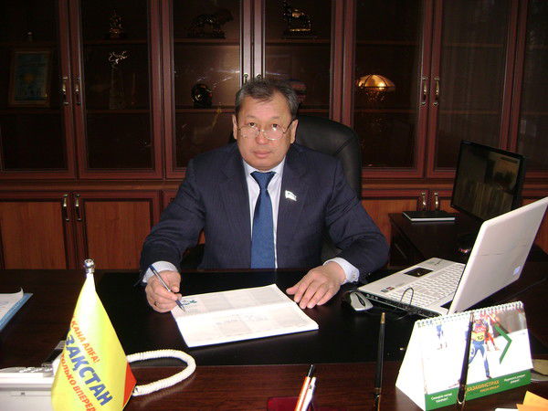 Дускужанов Асеткан