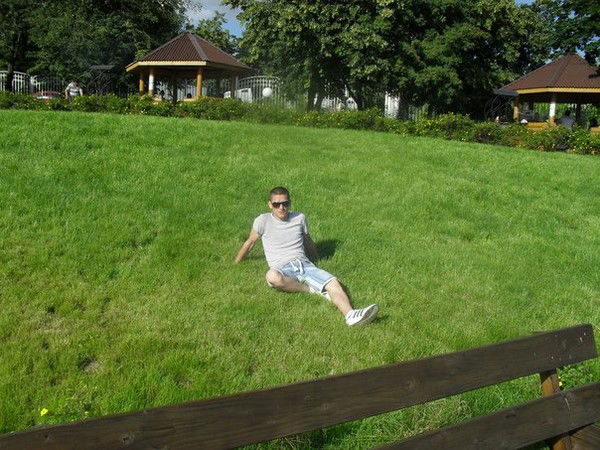 Роман Закутний