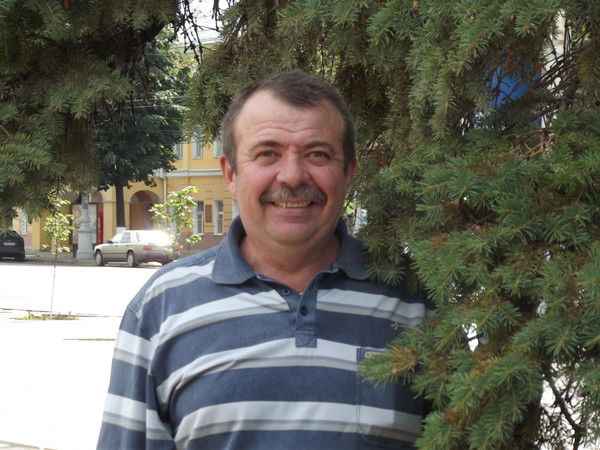 Юрий Глебов