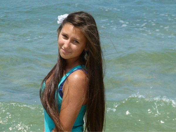 Аня Надеева