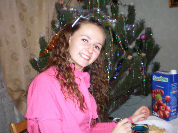 Юля Кондратюк