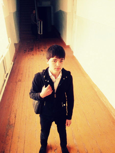 Xusniddin Inayathodjaev