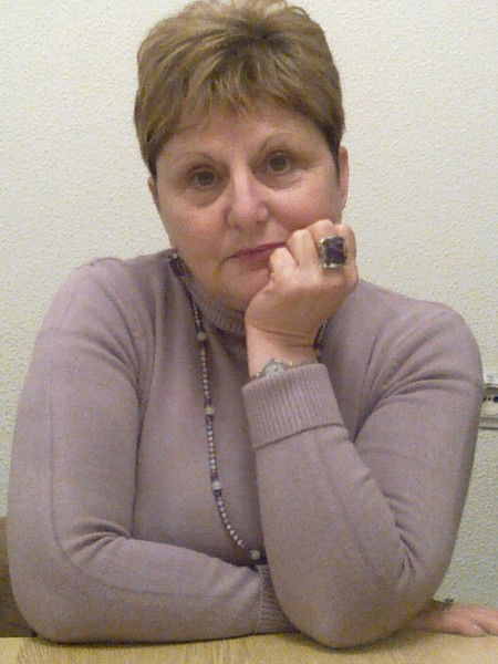 Елена Шкитяева