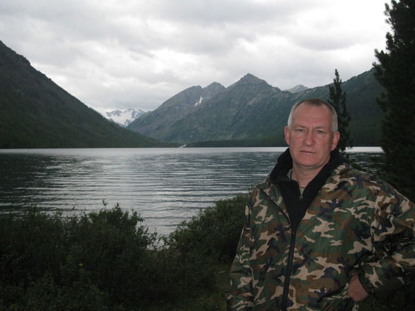 Юрий Коханович