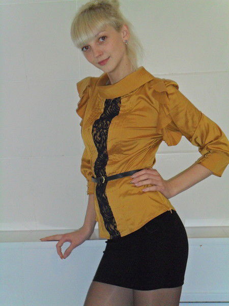 Оля Астраханцева