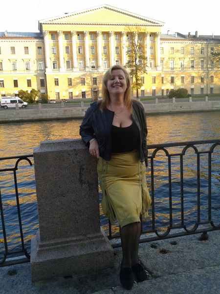 Любовь Суслова