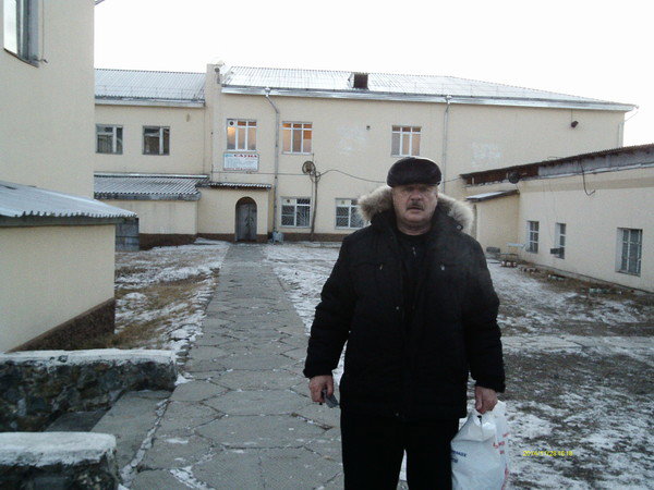 Олег Кустов