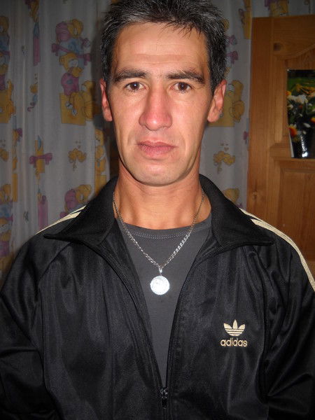 Алияр Старков