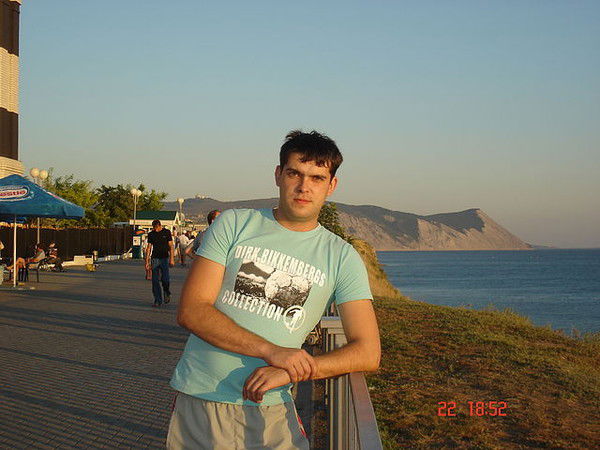 Александр Чернышов