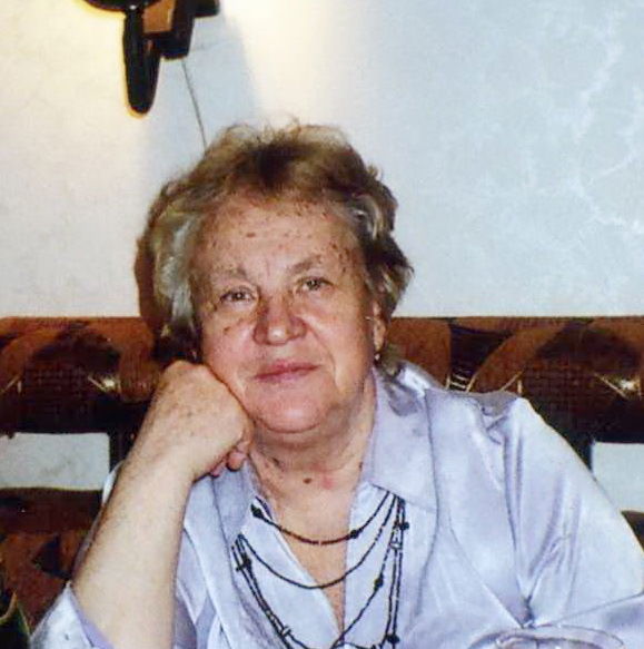 Елена Либер
