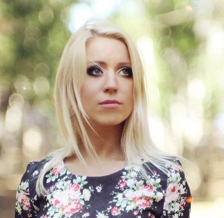 Оля Оленька