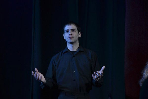 Крестов Геннадий