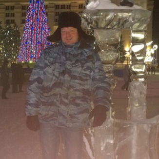 Игорь Безменов