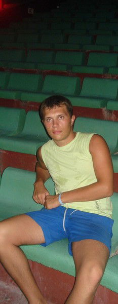 Александр Домбровский