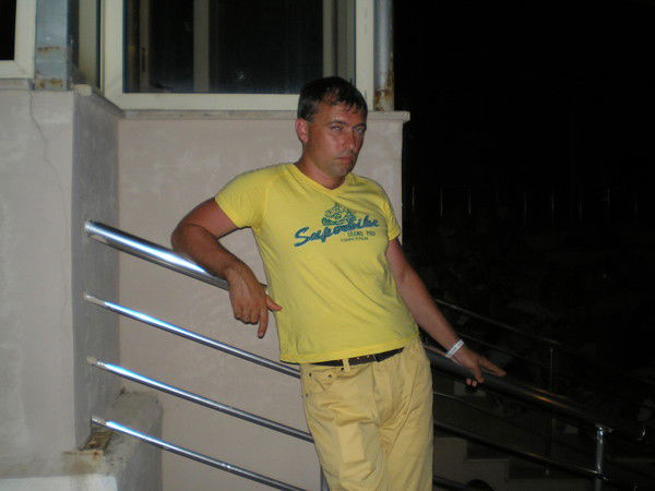 Неизвестно Неизвестно