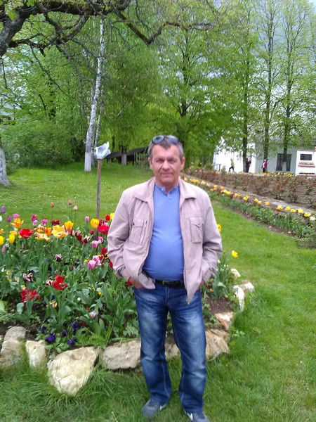 Дмитрий Свищёв