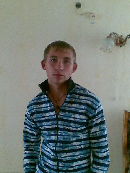 Макс Леготин