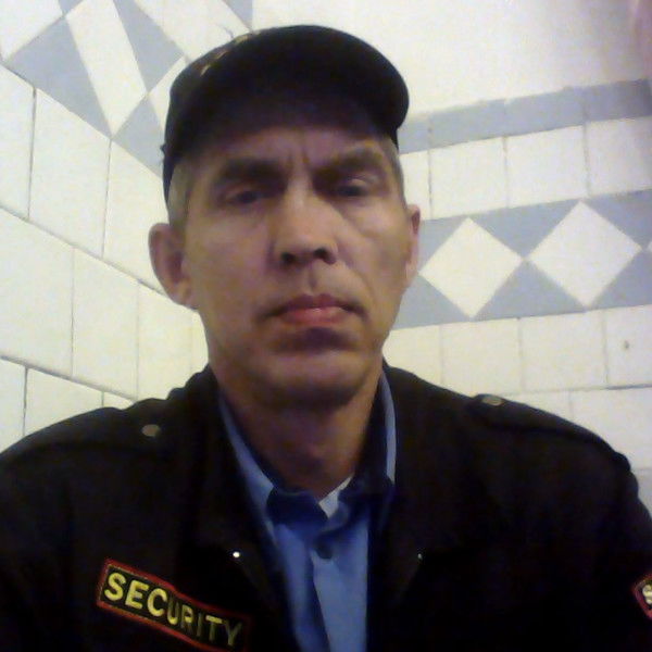 Роман Юровских