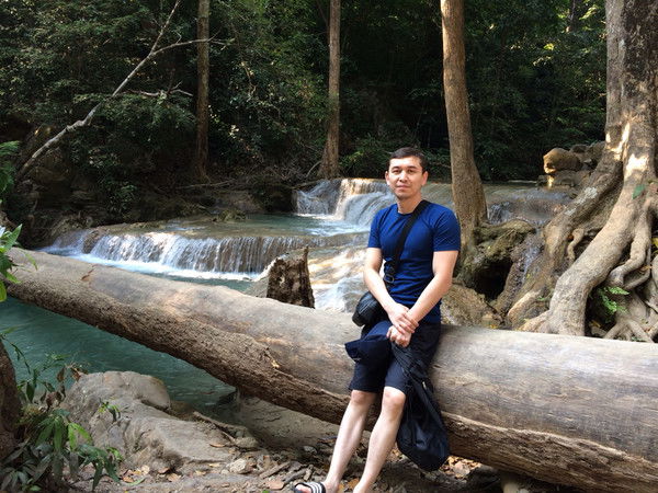 Алибек Жарасов