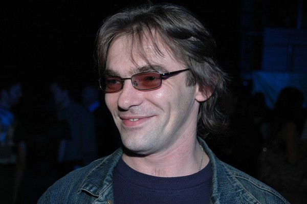 Антонов Виктор