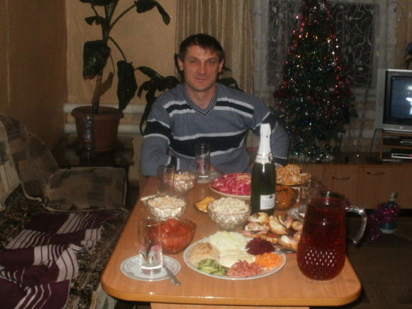 Виталий Петров