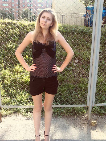 Виктория Стекольщикова