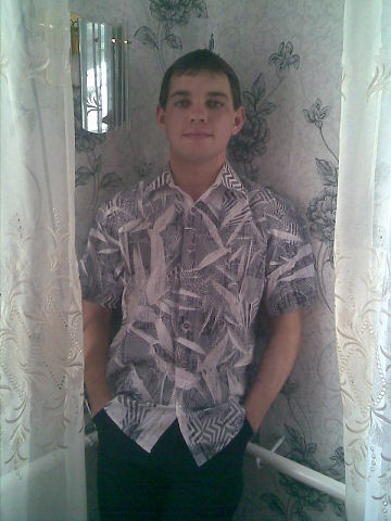 Павел Назаренко