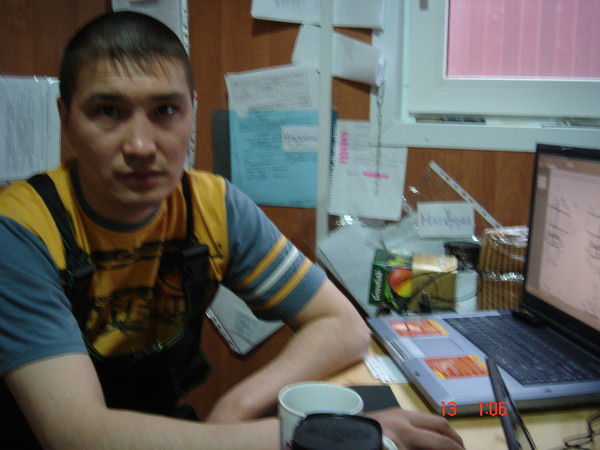 Булат Утетледов