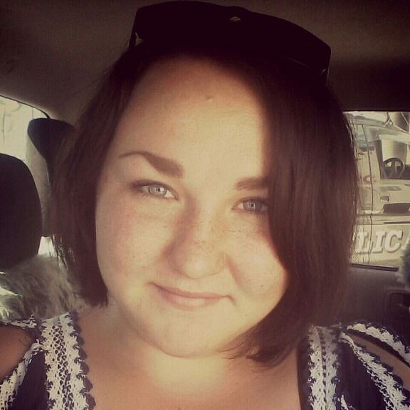 Оля Пакулова