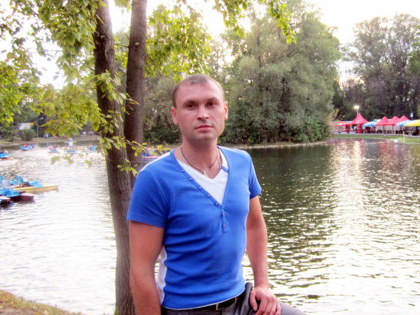 Андрей Кунов