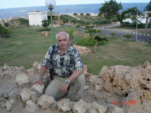 Неизвестно Неизвестно