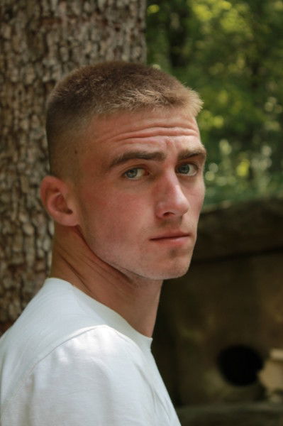 Денис Сероштан