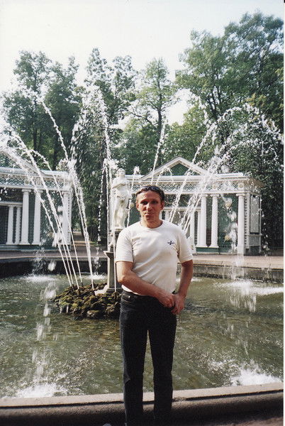 Юрий Николаев