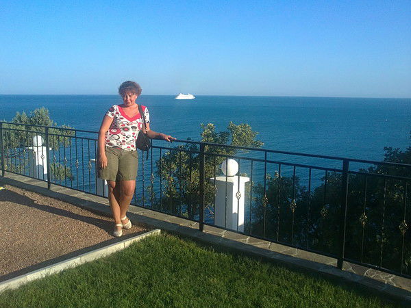 Елена Лукьянова