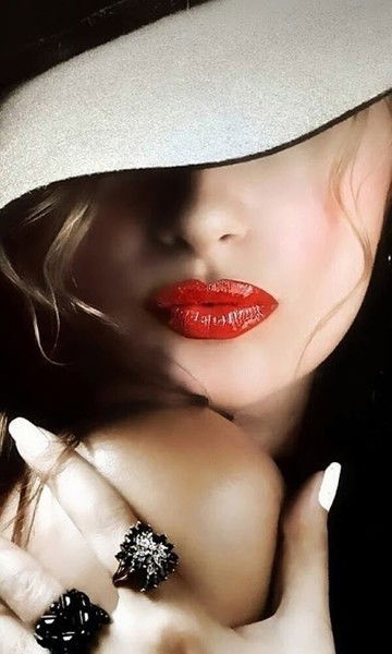 Елена Коваль