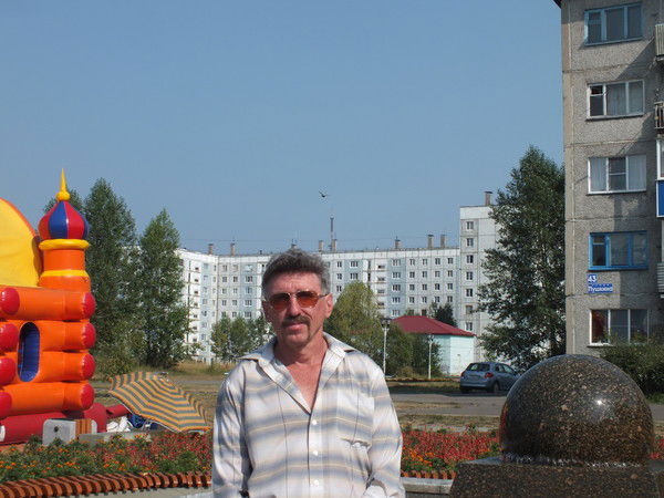 Юрий Пахомкин