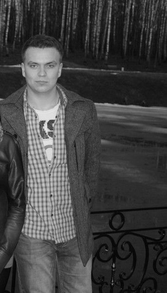 Илья Новиков