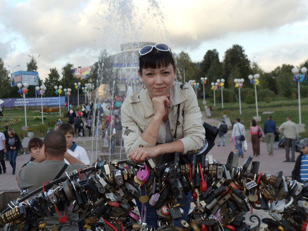 Елена Петрова