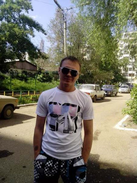 Денис Козырев