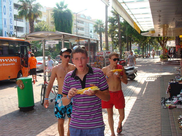 Саня Романенков