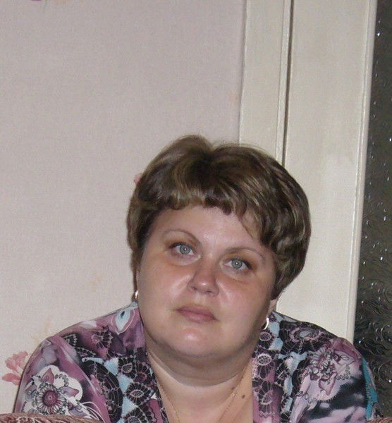 Елена Кадочникова