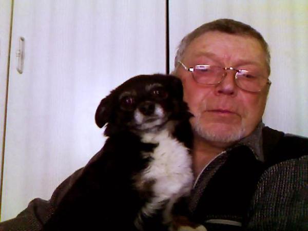 Алексей Жаров