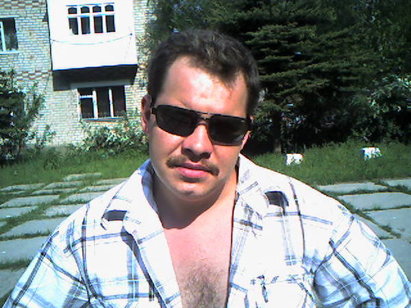 Геннадий Фролов